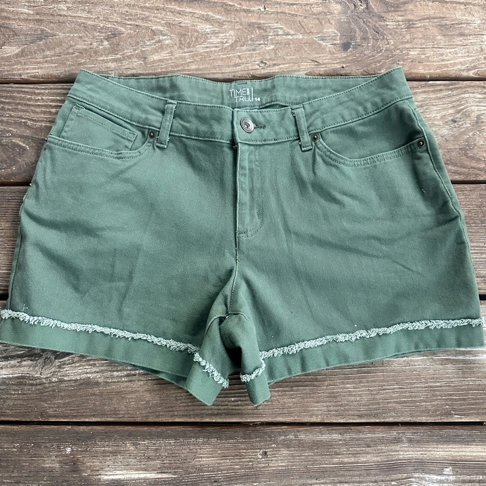 Time and Tru Women's Green Jean Shorts